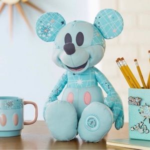 Disney Mickey Mouse Memories Space Age May Plush Limited Edition Collectible